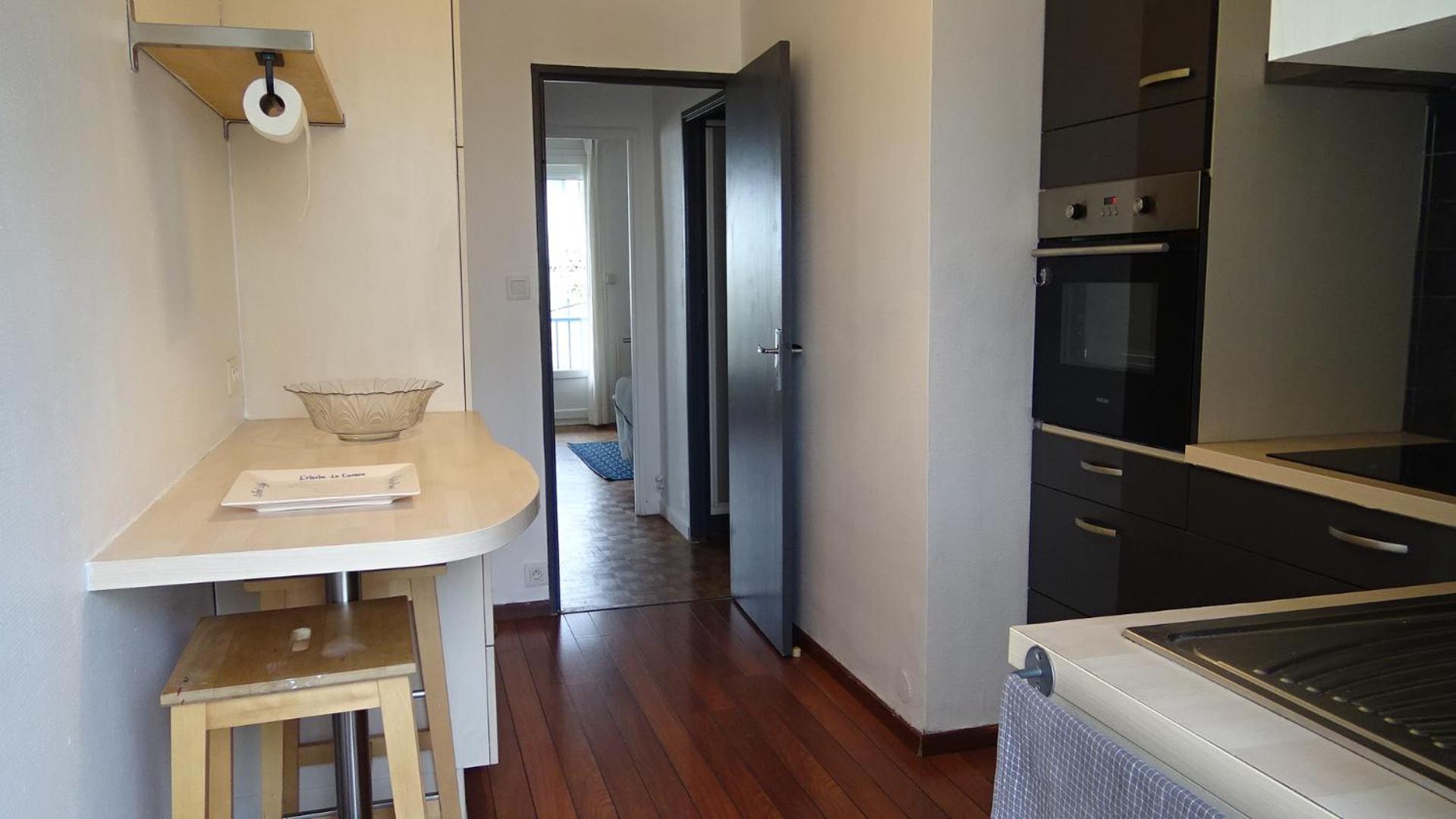T3-4 Meuble Soupetard *
